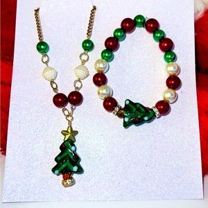 Christmas tree necklace and bracelet set. $35